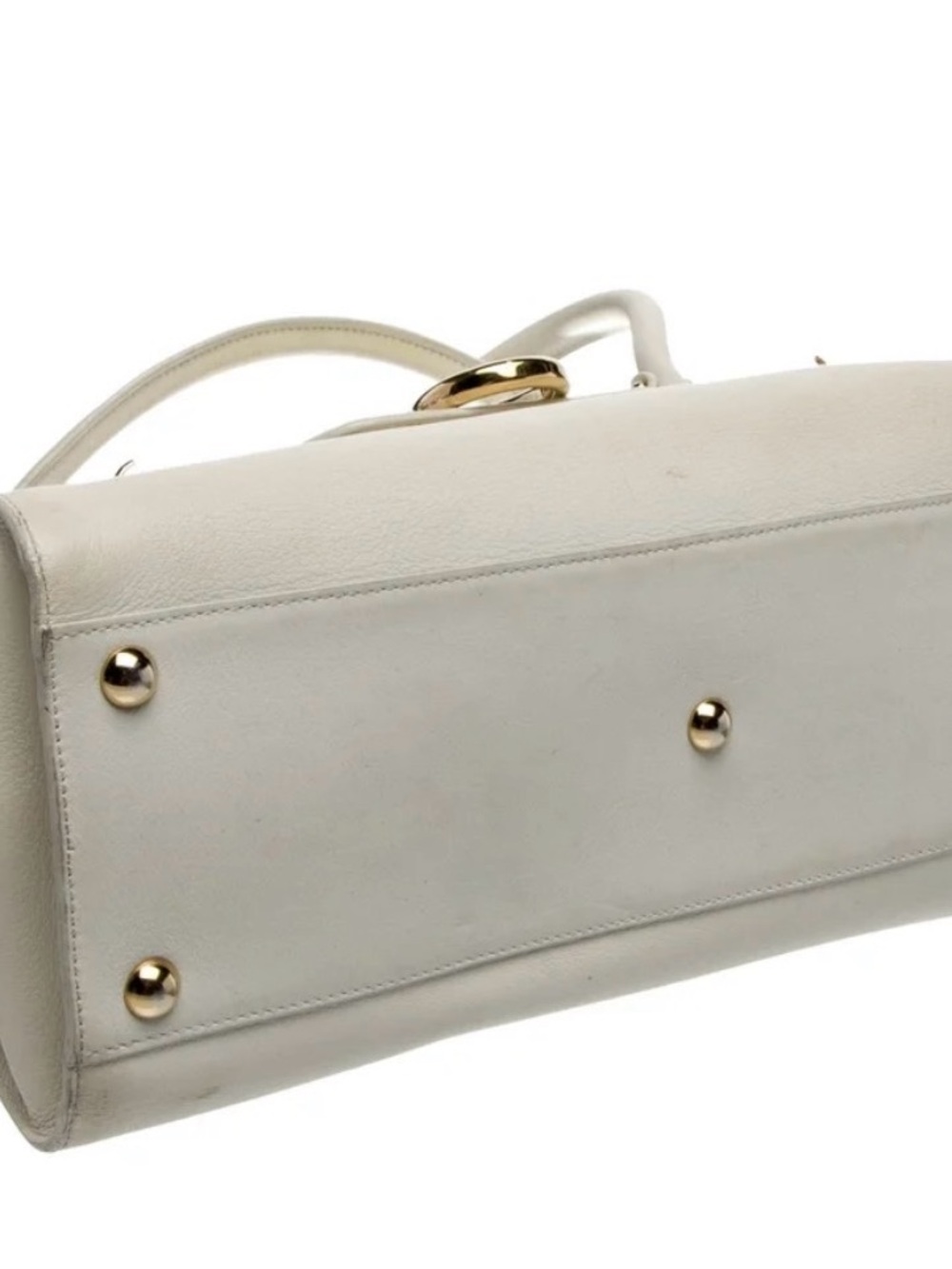 Salvatore Ferragamo Cream Leather Shoulder Bag with Gold Hardware - Picture 5 of 5